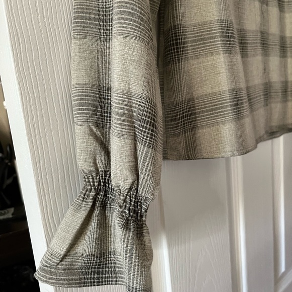 BB DAKOTA STEVE MADDEN Button Up Plaid Blouse - Picture 3 of 4